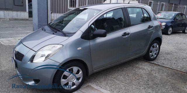 TOYOTA Yaris 1.3 5 porte Perfetta Neopatentati