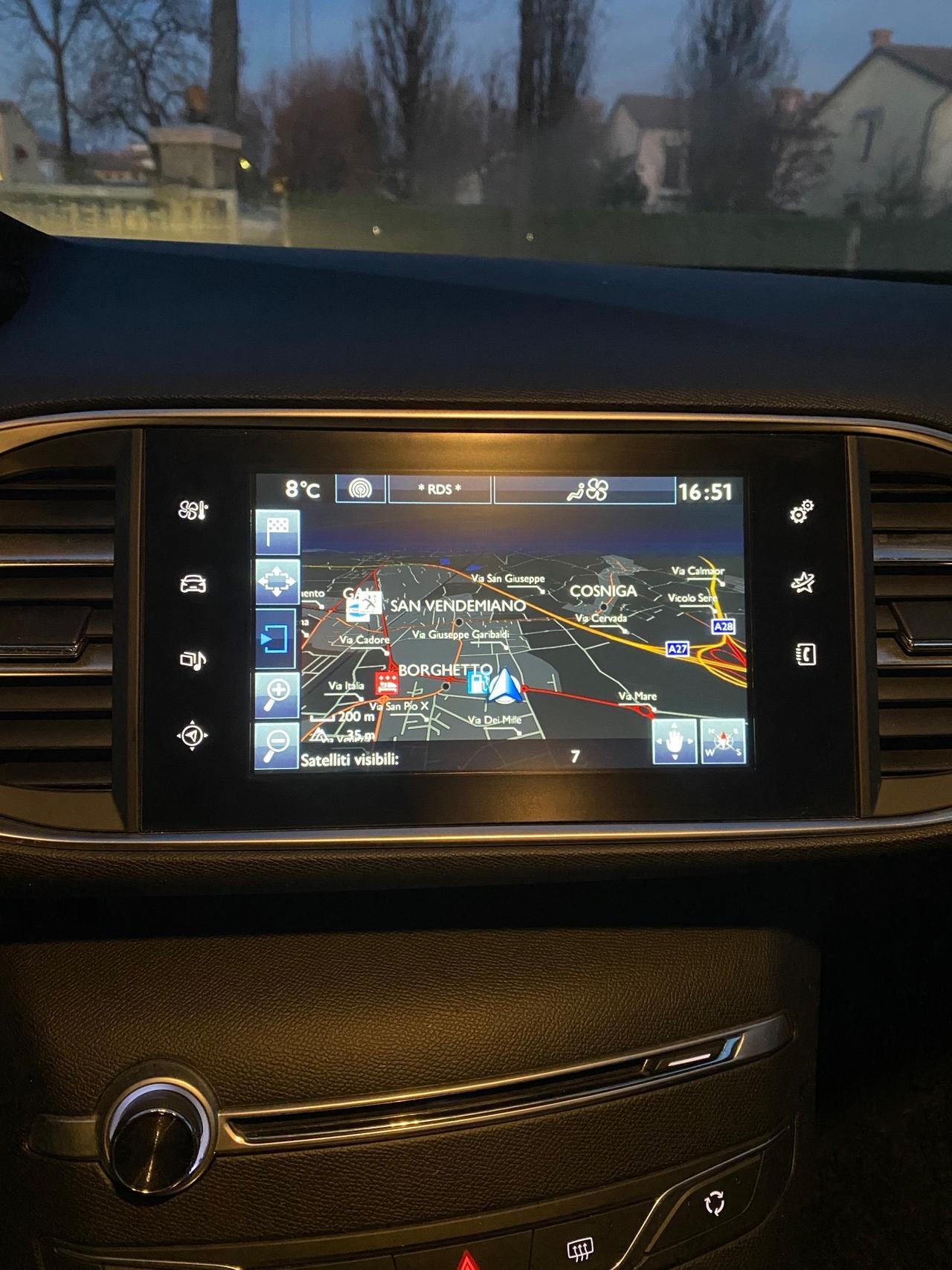 Peugeot 308 BlueHDi 100 S&S Active