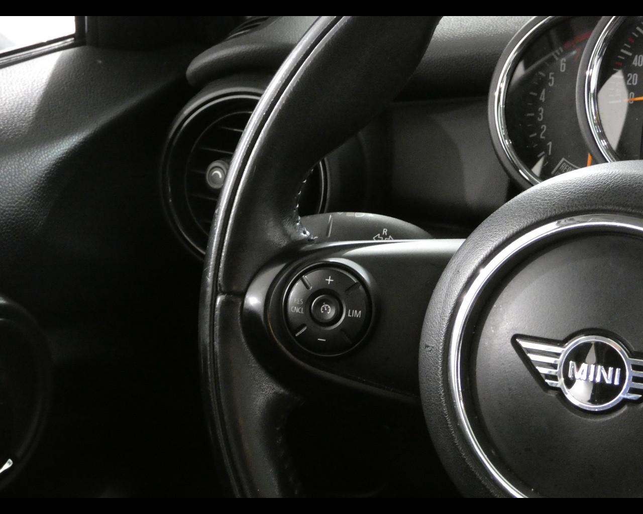 MINI Mini 5 porte (F55) - Mini 1.5 One Hype 5 porte