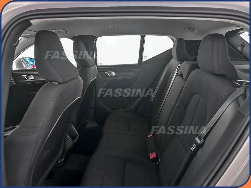 Volvo XC40 T3 Geartronic Momentum