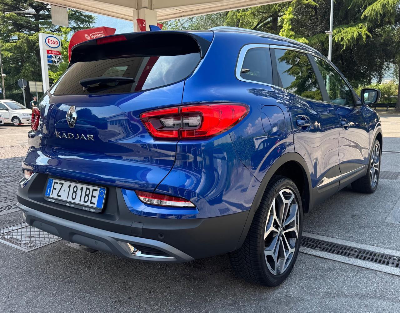 Renault Kadjar TCe 140CV EDC FAP Black Edition