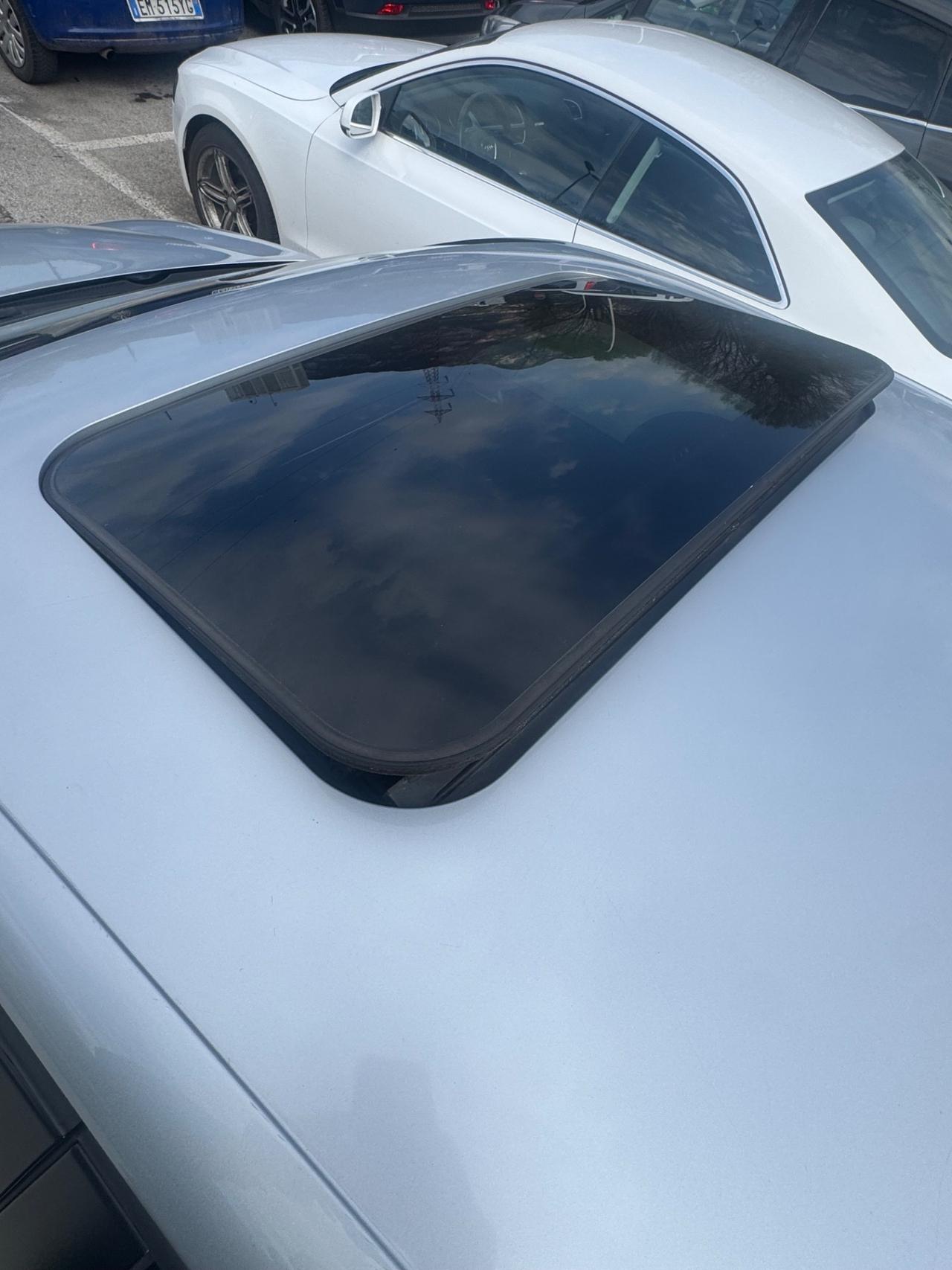 Volkswagen Golf 1.9 TDI DPF 5p. GT Sport