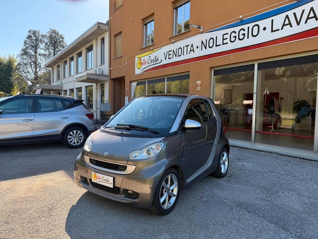 Smart ForTwo 1000 52 kW MHD coupé pulse AUTO
