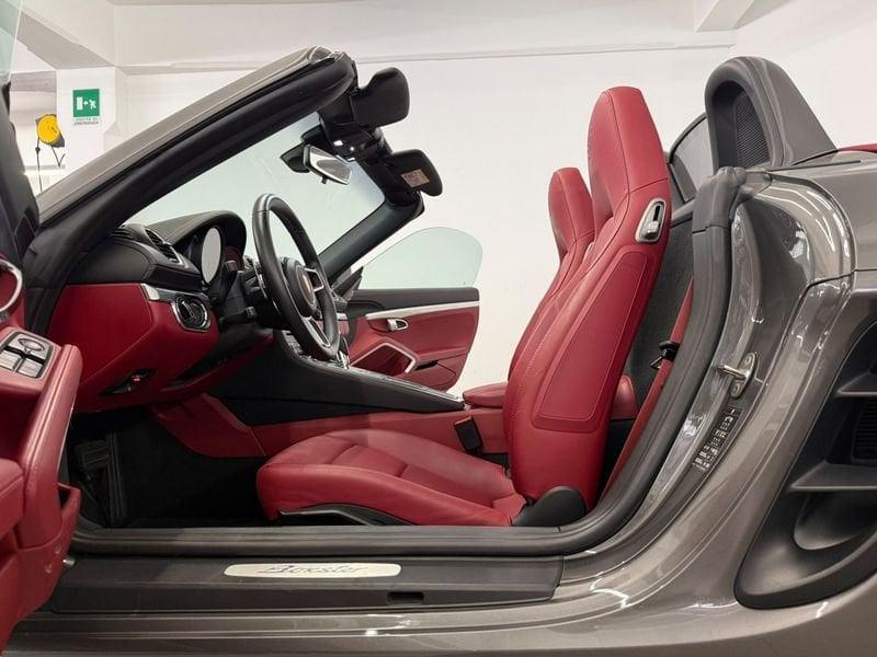 Porsche 718 2.0 Boxster