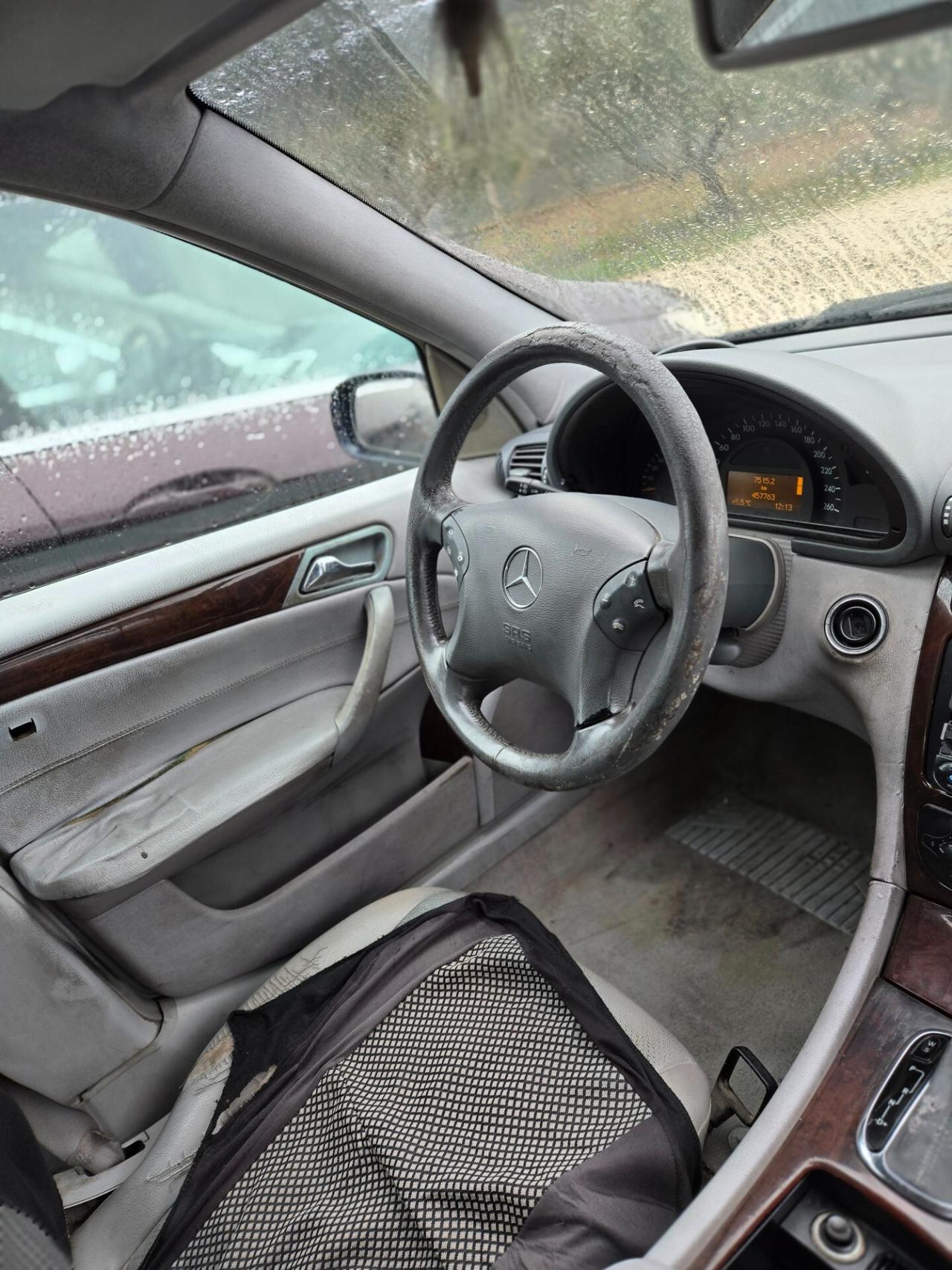 Mercedes-benz C 220 anno 2001