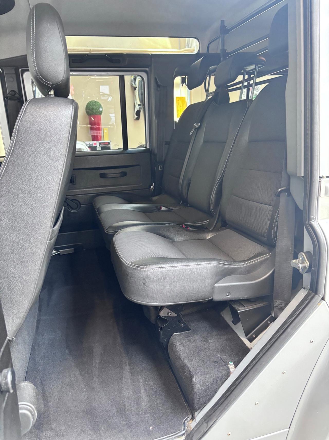 Land Rover Defender 110 2.2 TD4 Station Wagon SE N1
