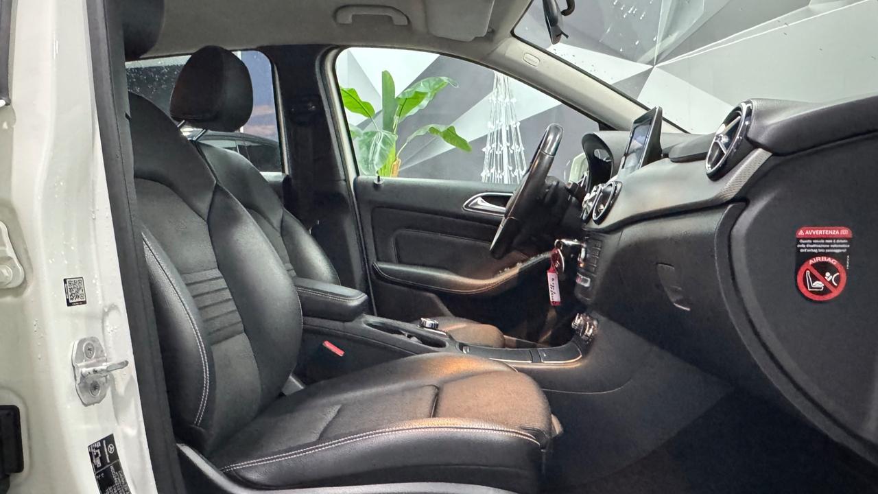 Mercedes-benz B 180 d Automatic Sport-2016