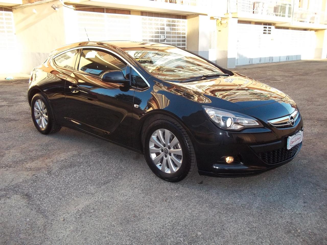 Opel Astra GTC 1.4 Turbo 140 cv Elective Uniproprietario 126.600 Km Euro 5b