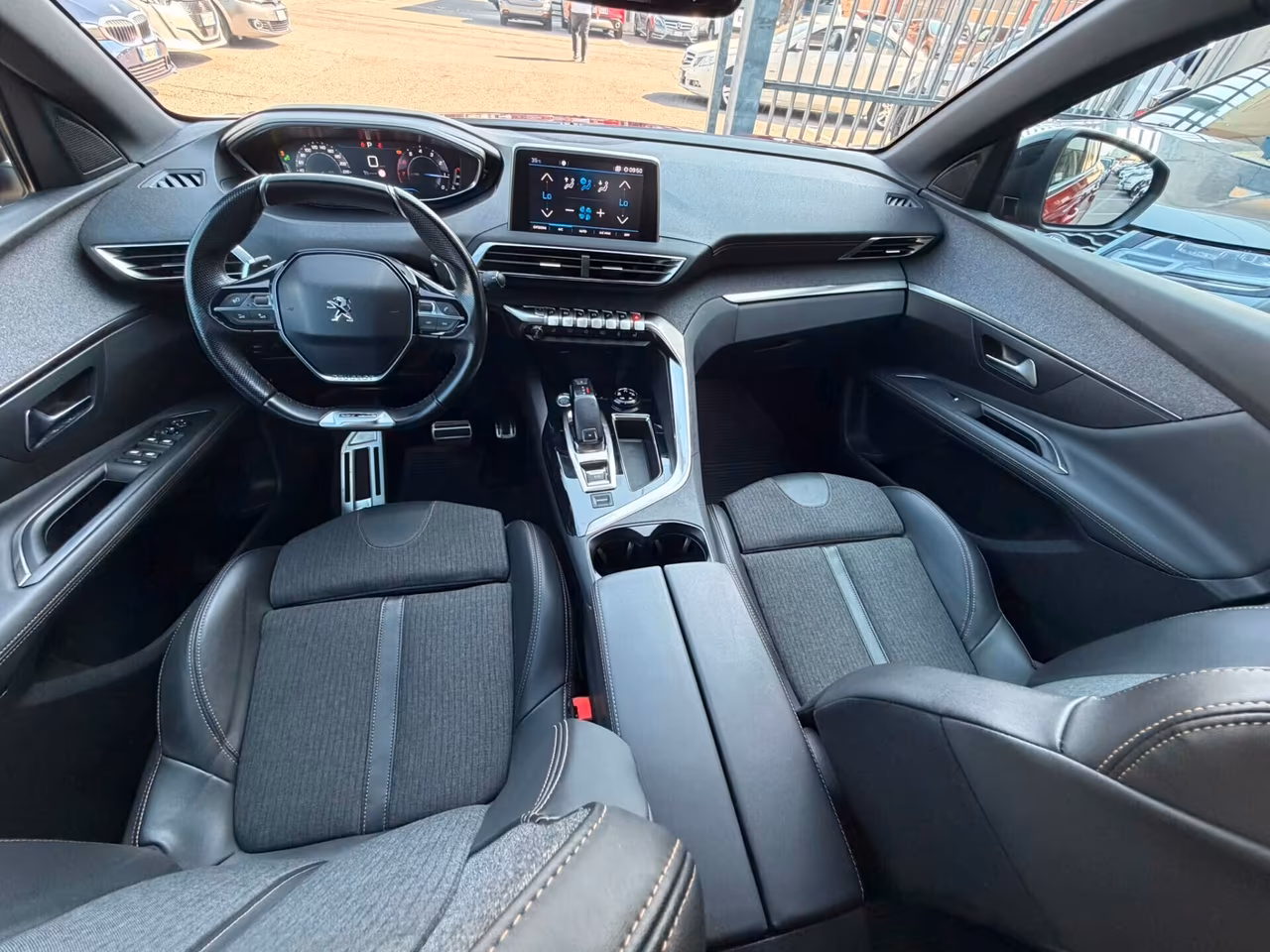 Peugeot 3008 1.2 GT LINE