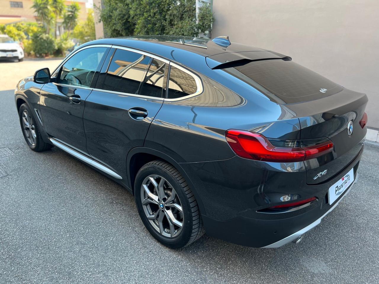 Bmw X4 xdrive20d xLine AUTOM. NAVI/LED/PELLE/19; PERFETTA