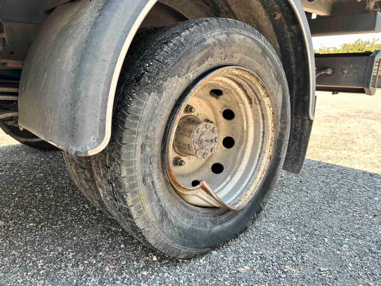 Nissan Cabstar 35.11 2.5 TDI Rib Trilaterale - 2009