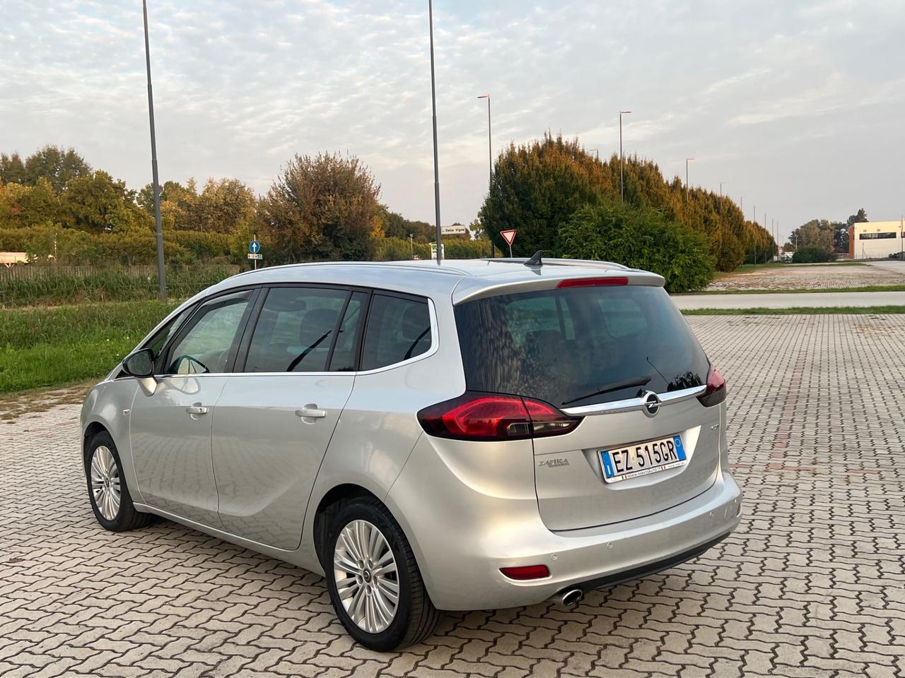 Opel Zafira Tourer 2.0 CDTi 130CV aut. Cosmo