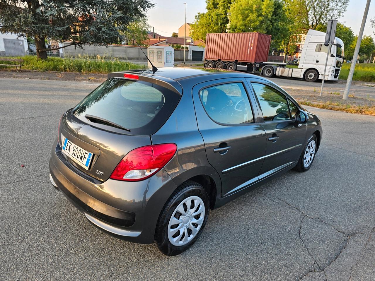 Peugeot 207 1.4 HDi 70CV 5p. Energie