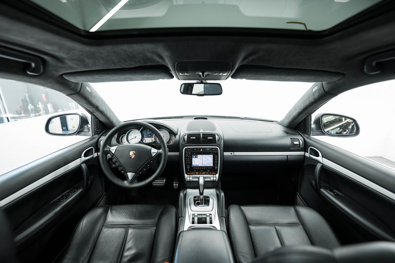 Porsche Cayenne 4.5 cat Turbo S