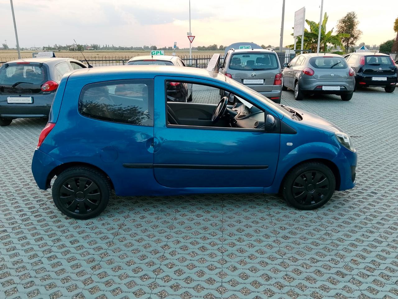 Renault Twingo 1.2-BENZINA-NEOPAT-2009