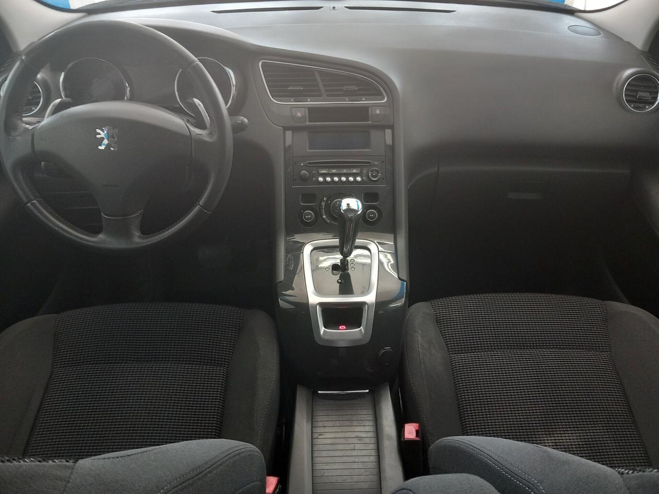 Peugeot 5008 1.6 diesel automatica 7 posti 152 mila km anno 2013