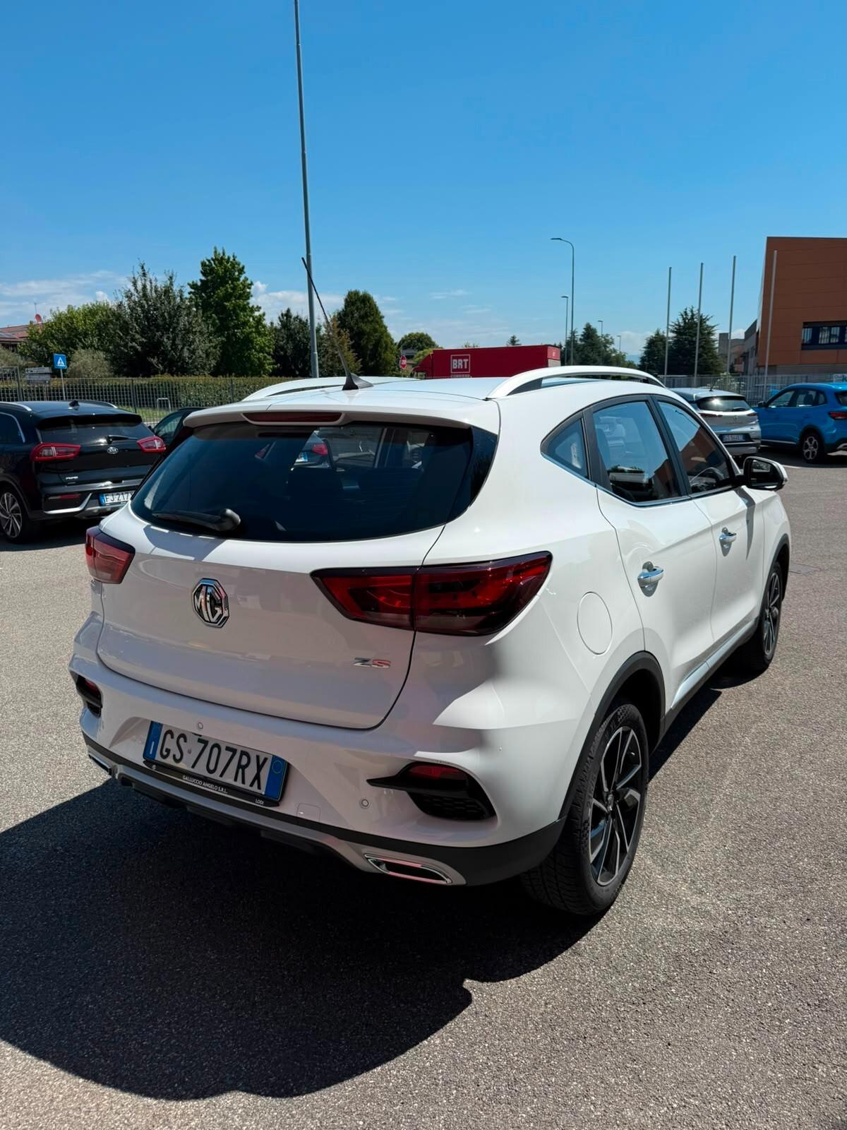 Mg ZS 1.5 VTi-tech Luxury SOLO 9.000KM
