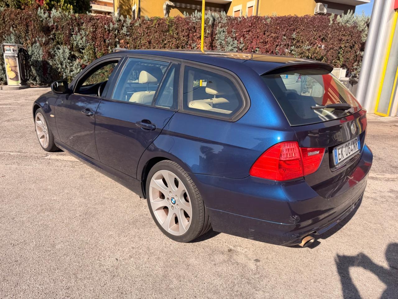BMW 318D euro5 Manuale pelle per EXPORT