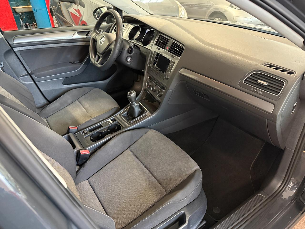 Volkswagen Golf Business 1.2 TSI 105 CV 5p. NEOPATENTATI - UNICO PROPRIETARIO