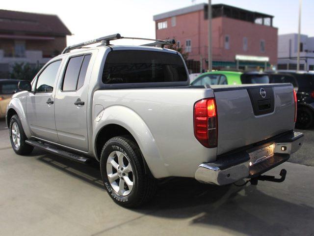NISSAN Navara 2.5 dCi 4 porte Double Cab LE