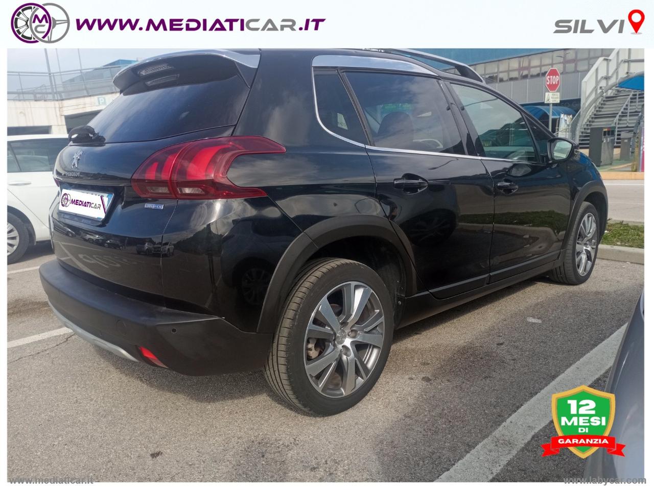 PEUGEOT 2008 BlueHDi 100 Black Matt