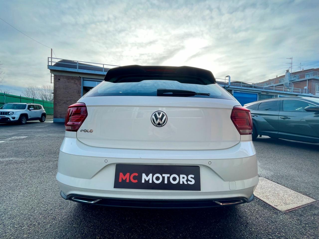 Volkswagen Polo 1.6 TDI 95 CV DSG R-LINE