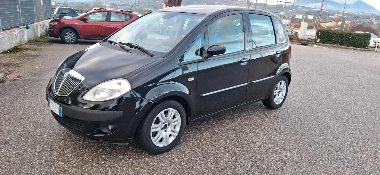 Lancia MUSA 1.3 Multijet 16V Oro