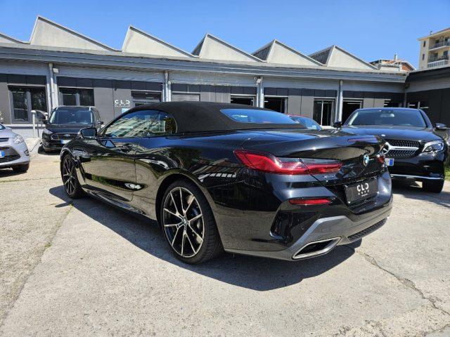 BMW M850 i xDrive Cabrio