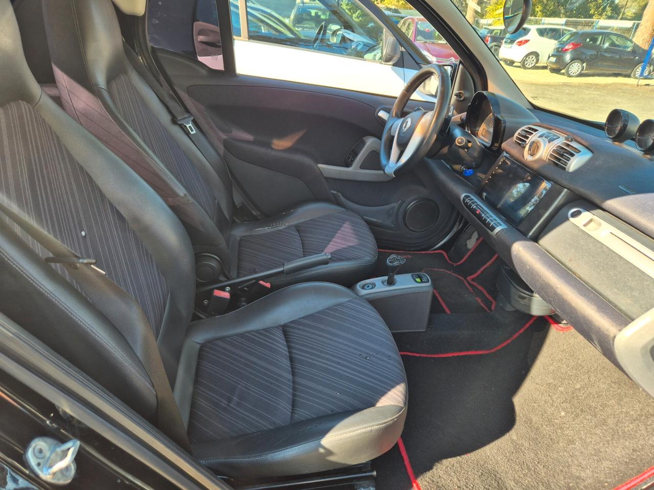 Smart ForTwo 1000 52 kW MHD coupé passion