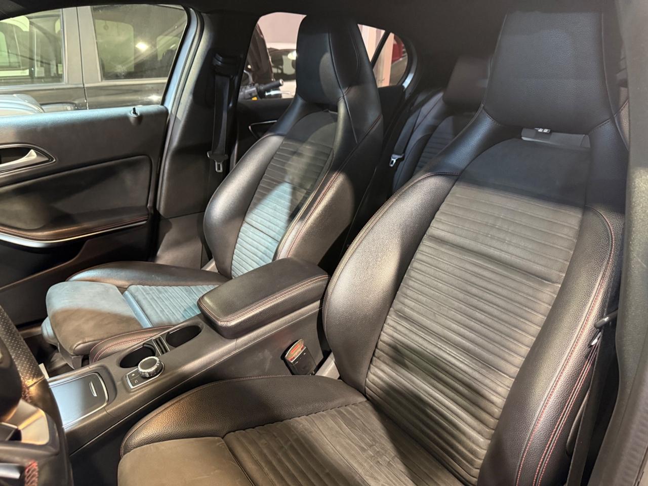 Mercedes-benz GLA 200 d Automatic 4Matic Premium