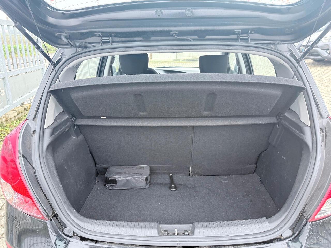 Hyundai i20 1.2 B/GPL 2012 NEOP.