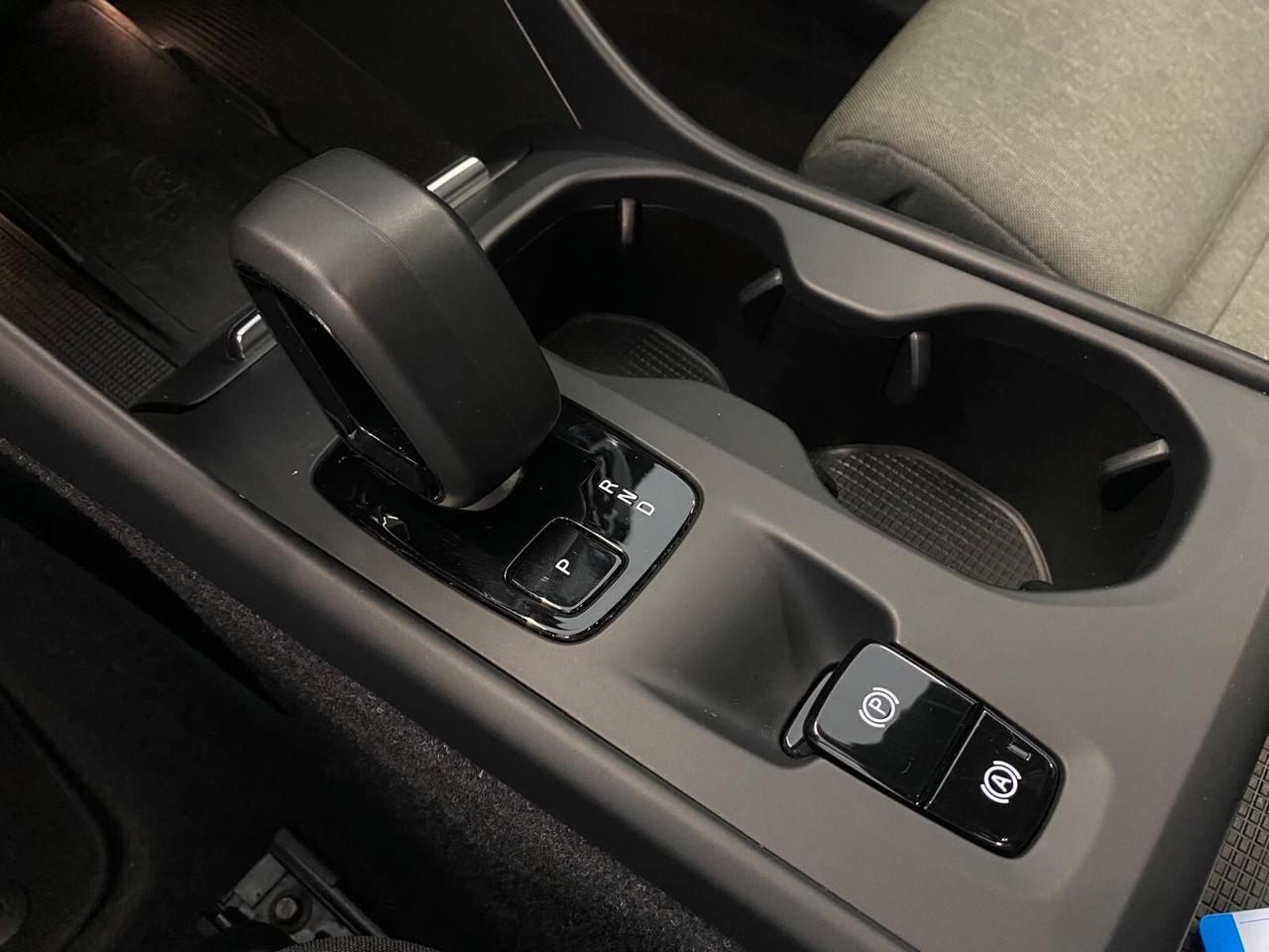 Volvo XC40 T4 Recharge Plug-in Hybrid automatico Core