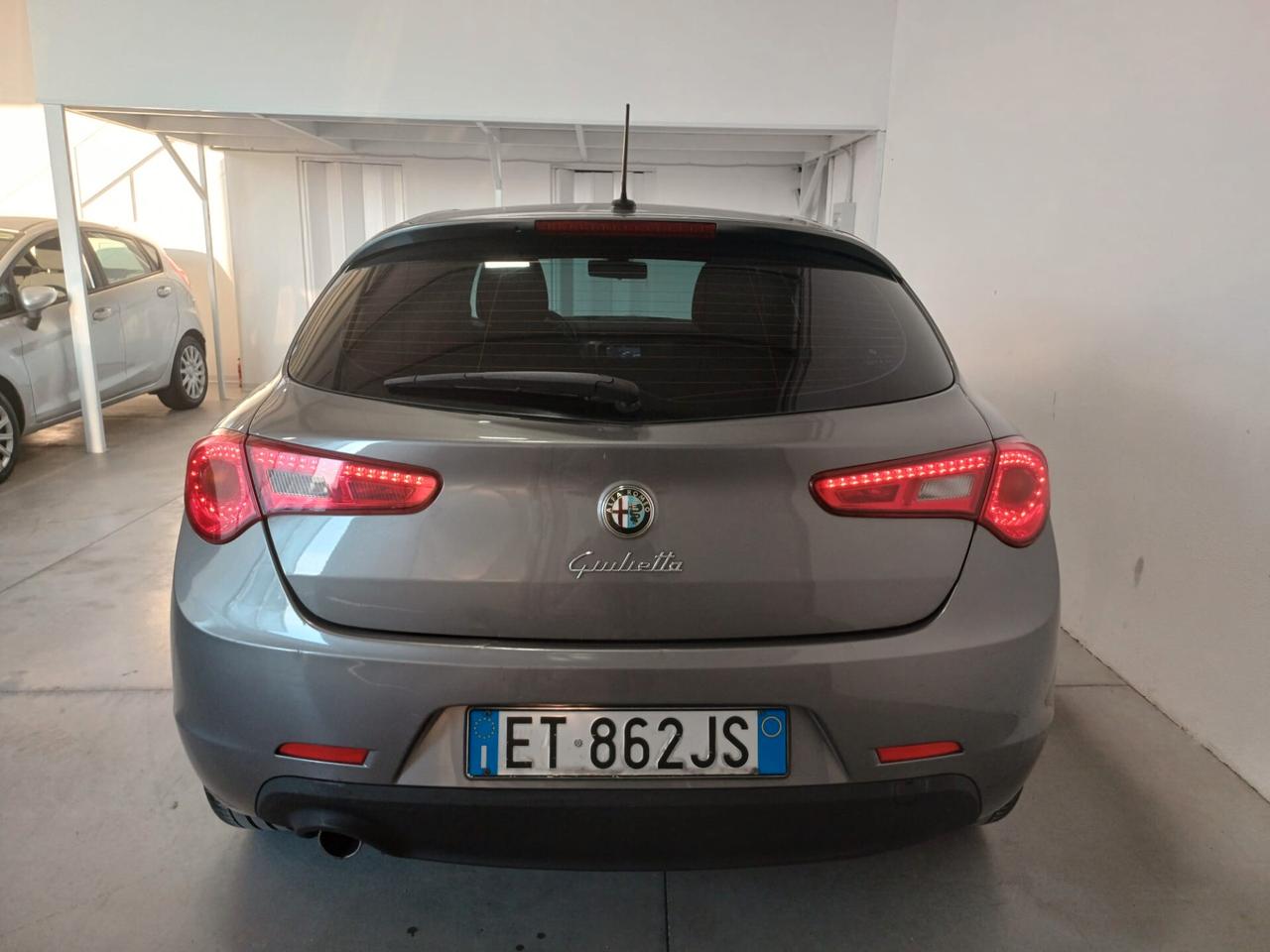 Alfa Romeo Giulietta 1.6 JTDm-2 105 CV Super