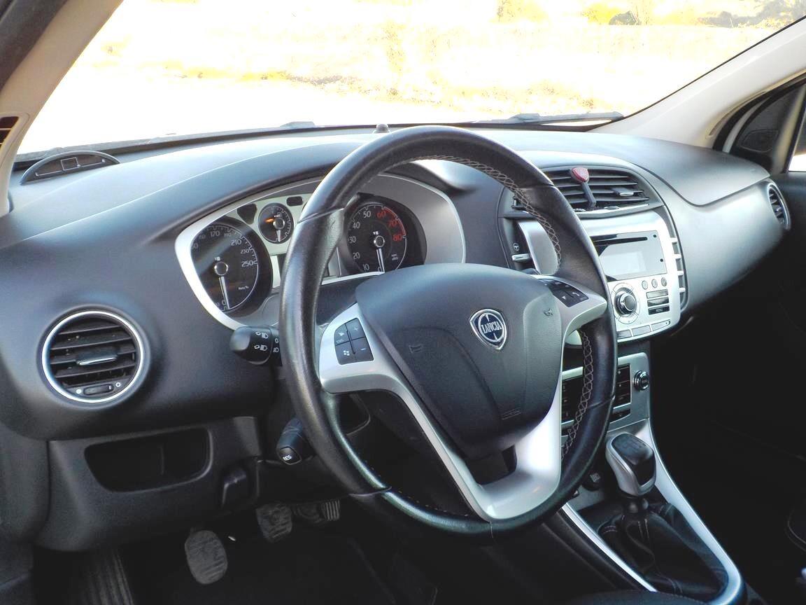 Lancia Delta 1.4 T-Jet 120 CV Platinum Ecochic GPL