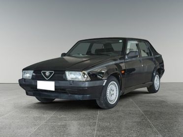 Alfa Romeo 75 2.0