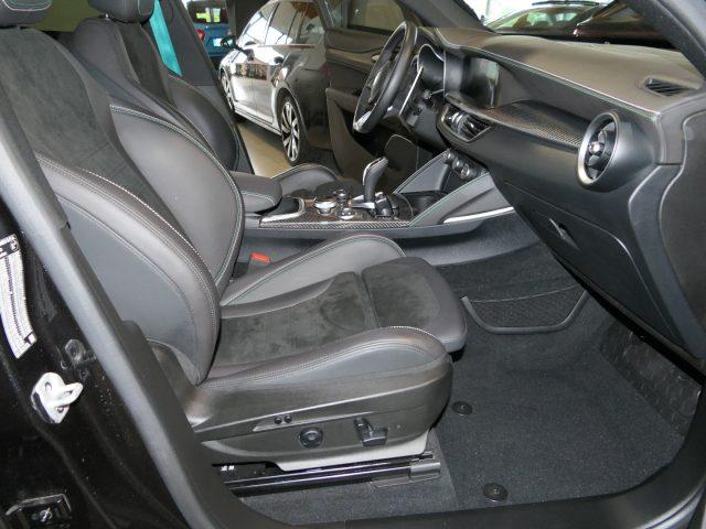 ALFA ROMEO Stelvio 2.9 Bi-Turbo V6 510 CV QV CARBO-AKRAPOVIC