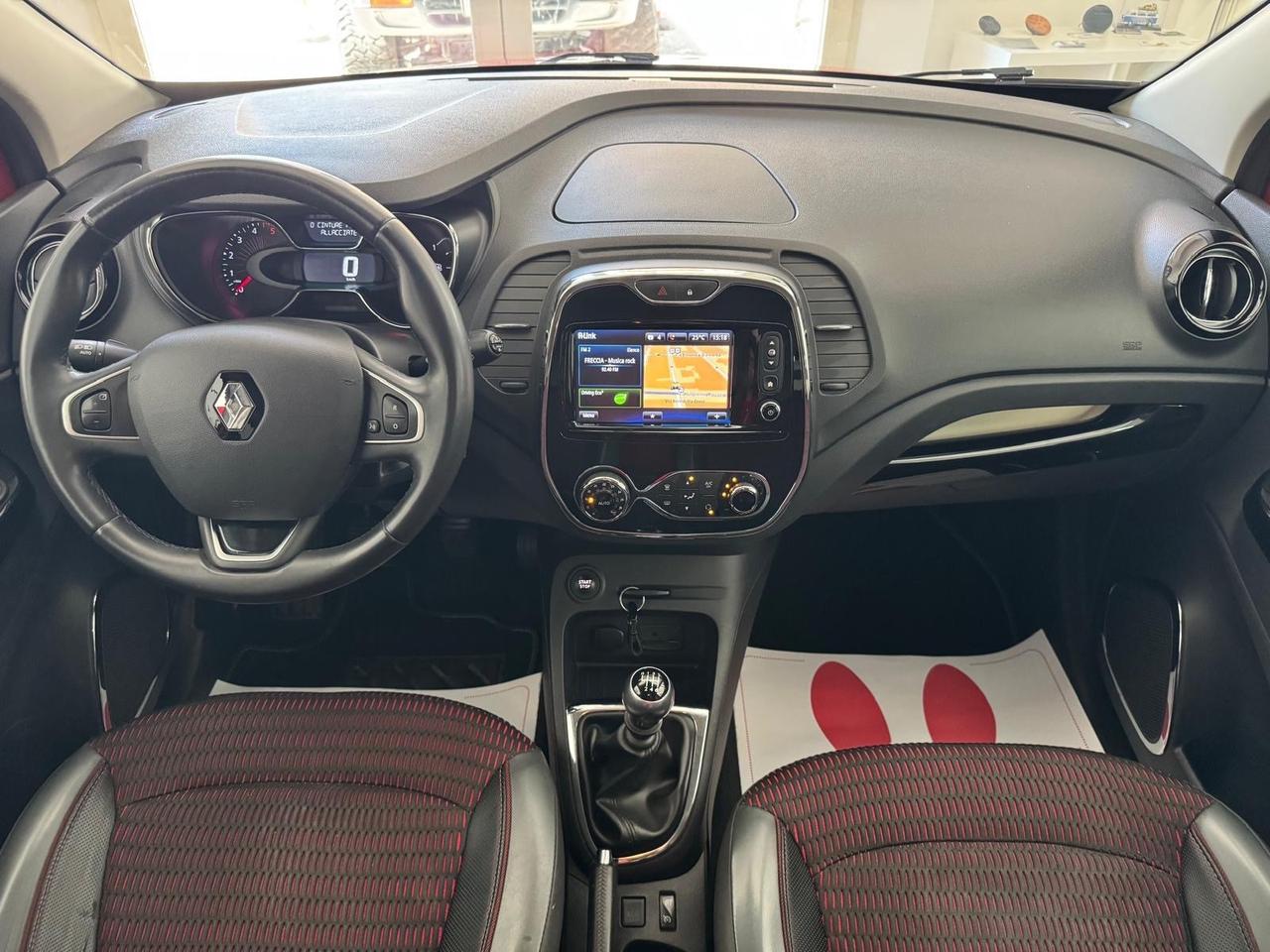 Renault Captur 1.500cc diesel/ 110cv/ 2017 / pronta consegna