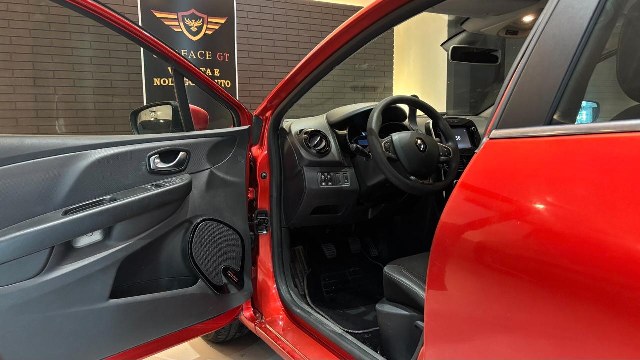RENAULT CLIO 0.9B 90CV - 2018