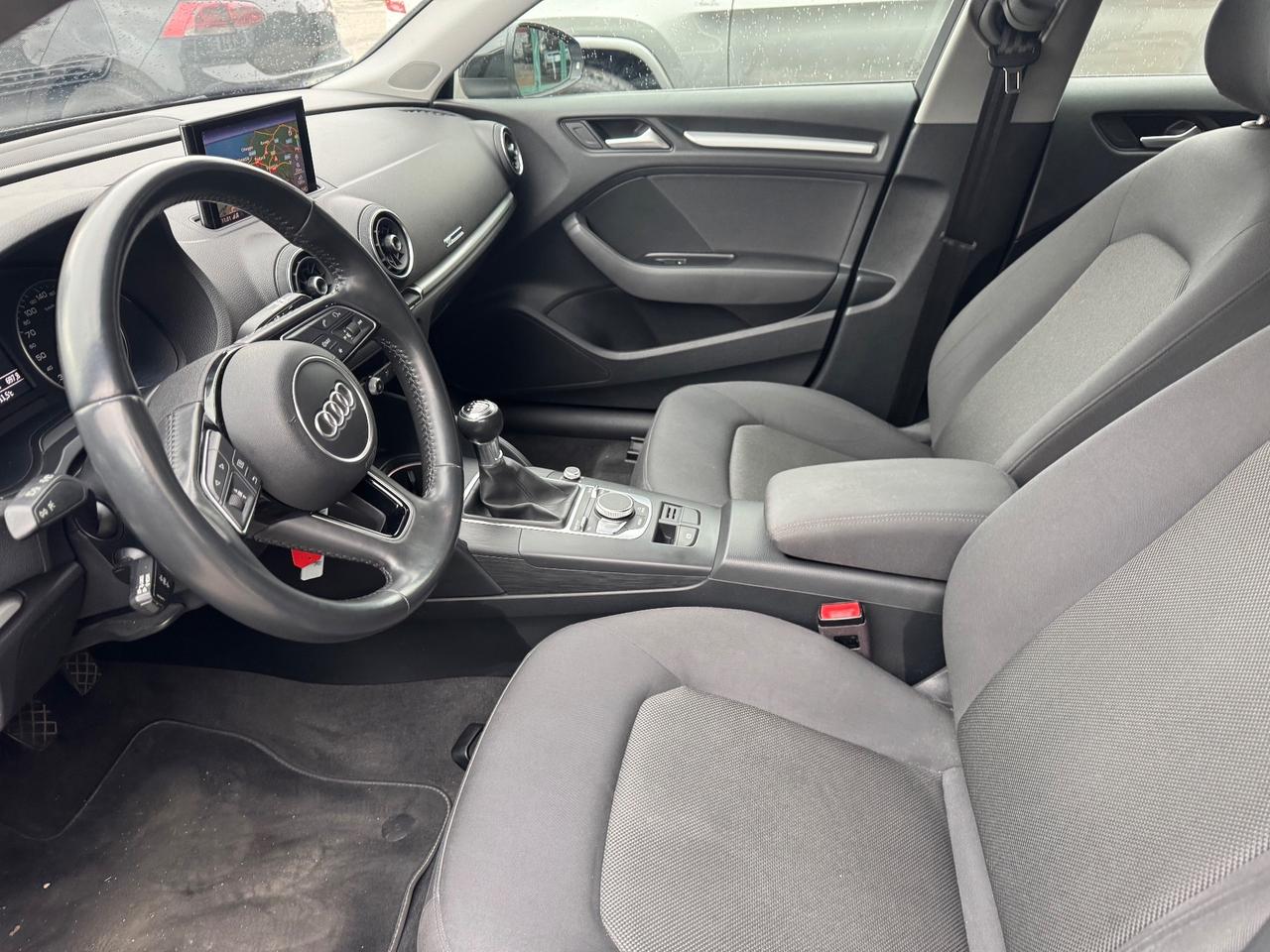 Audi A3 SPB 30 TDI Business