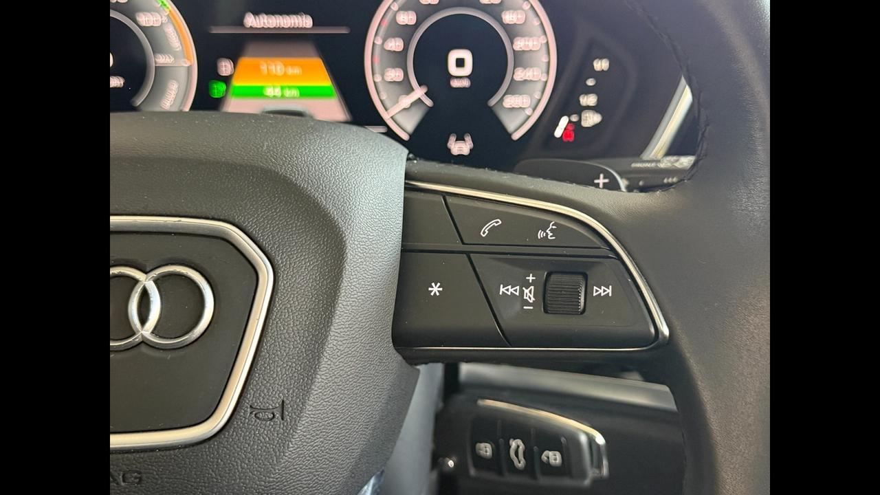 AUDI Q3 I 2019 Sportback - Q3 Sportback 45 1.4 tfsi e S line edition s-tronic