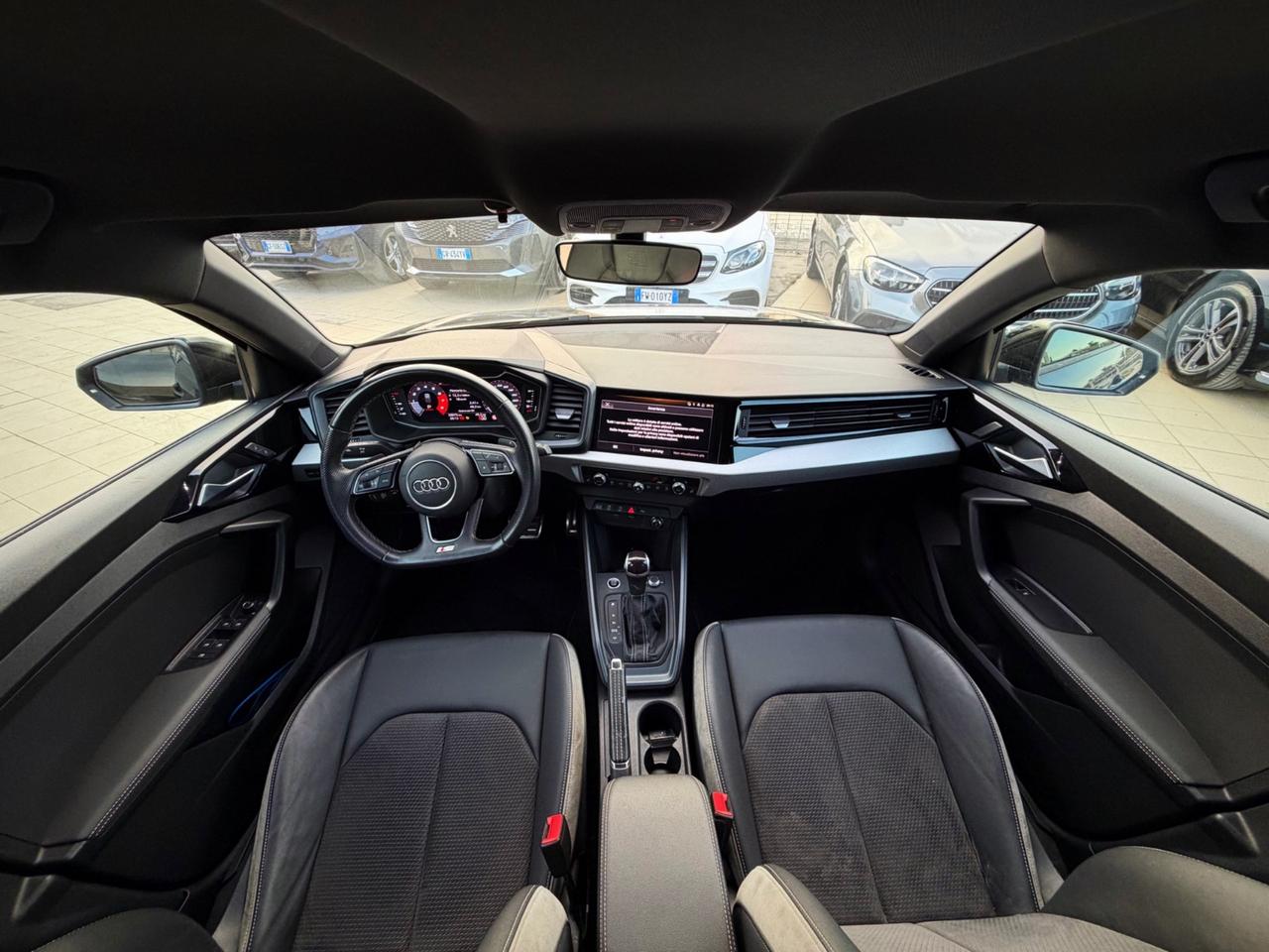 Audi A1 SPB 40 TFSI S tronic Identity Black Garanzia 12 Mesi
