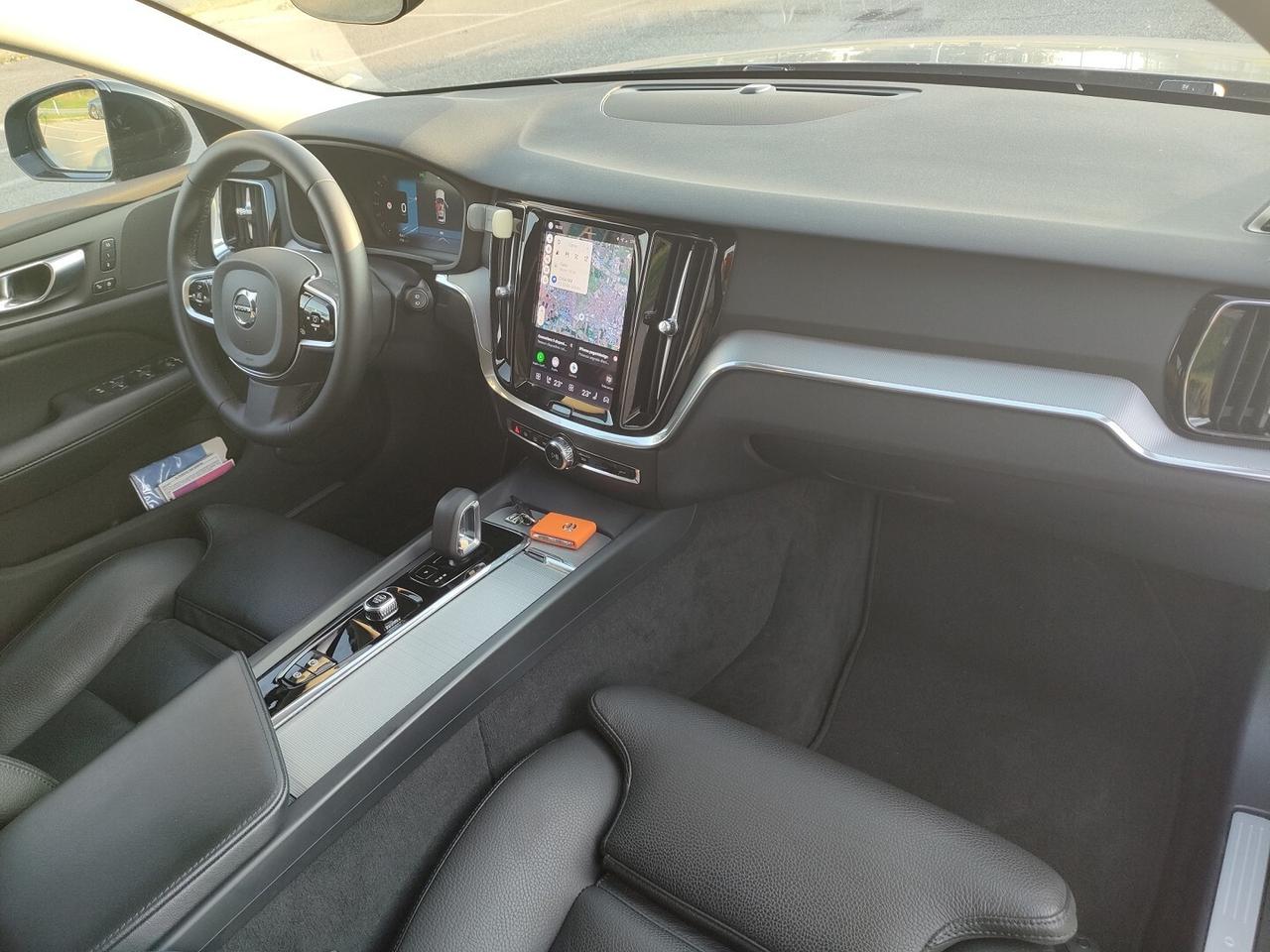VOLVO V60 II N1 2.0 B4 Plus Dark IVA INCLUSA