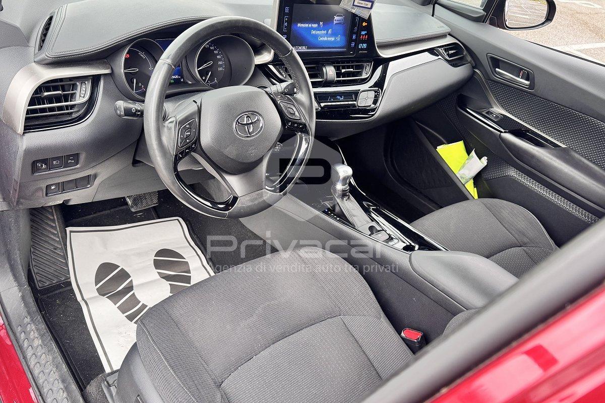 TOYOTA C-HR 1.8 Hybrid E-CVT Lounge