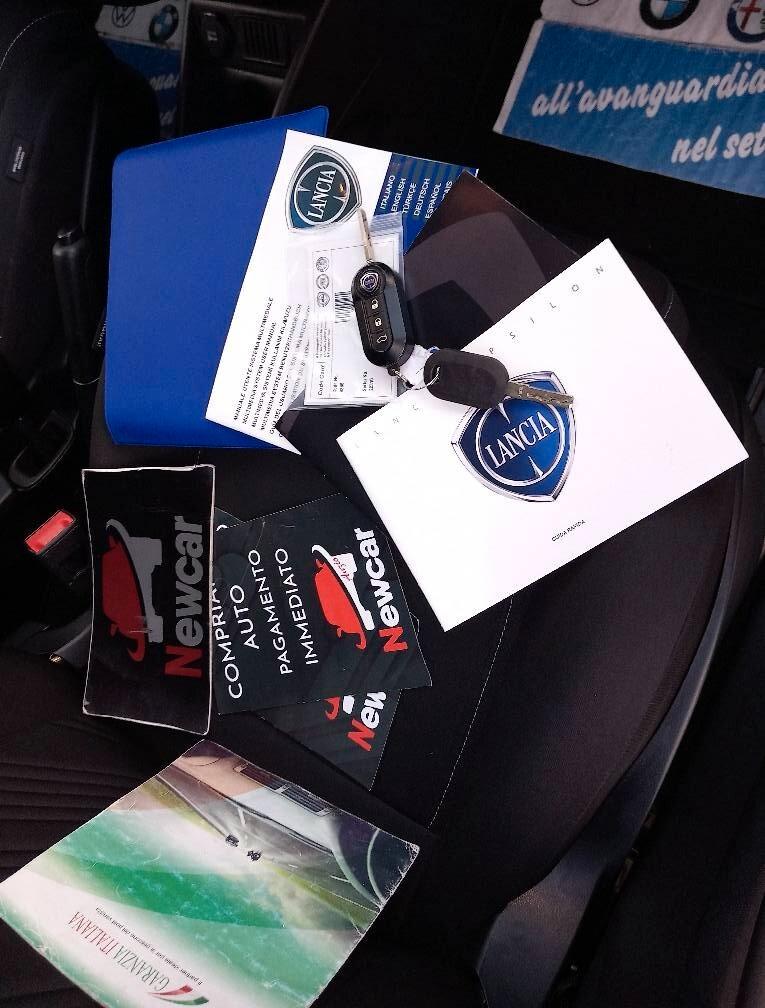 Lancia Ypsilon 1.0 FireFly 5 porte S&S Hybrid Gold km 29000 monitor android sensori GARANZIA TOTALE
