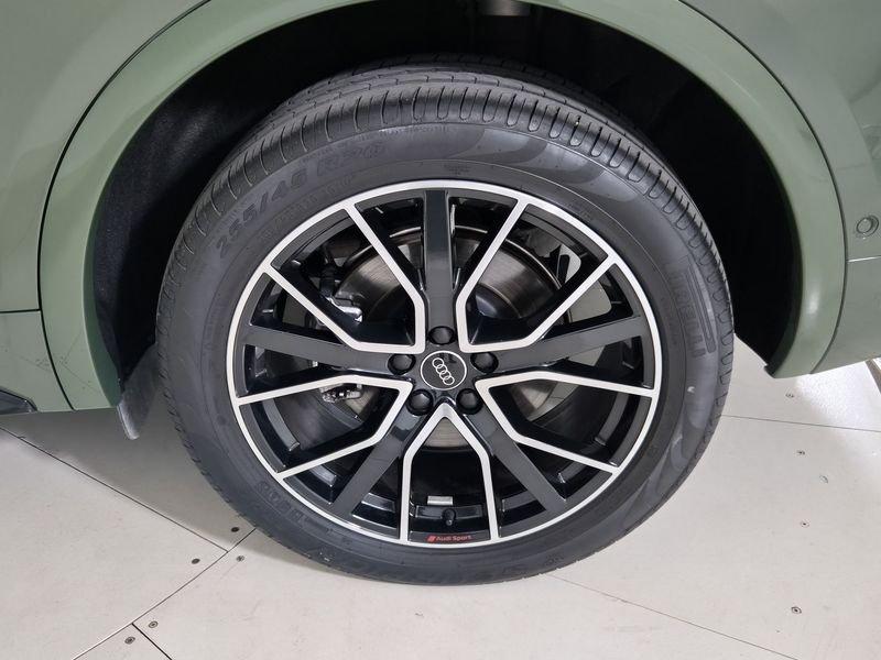 Audi Q5 II 2025 Sportback Sportback 2.0 tdi mhev+ S line edition quattro