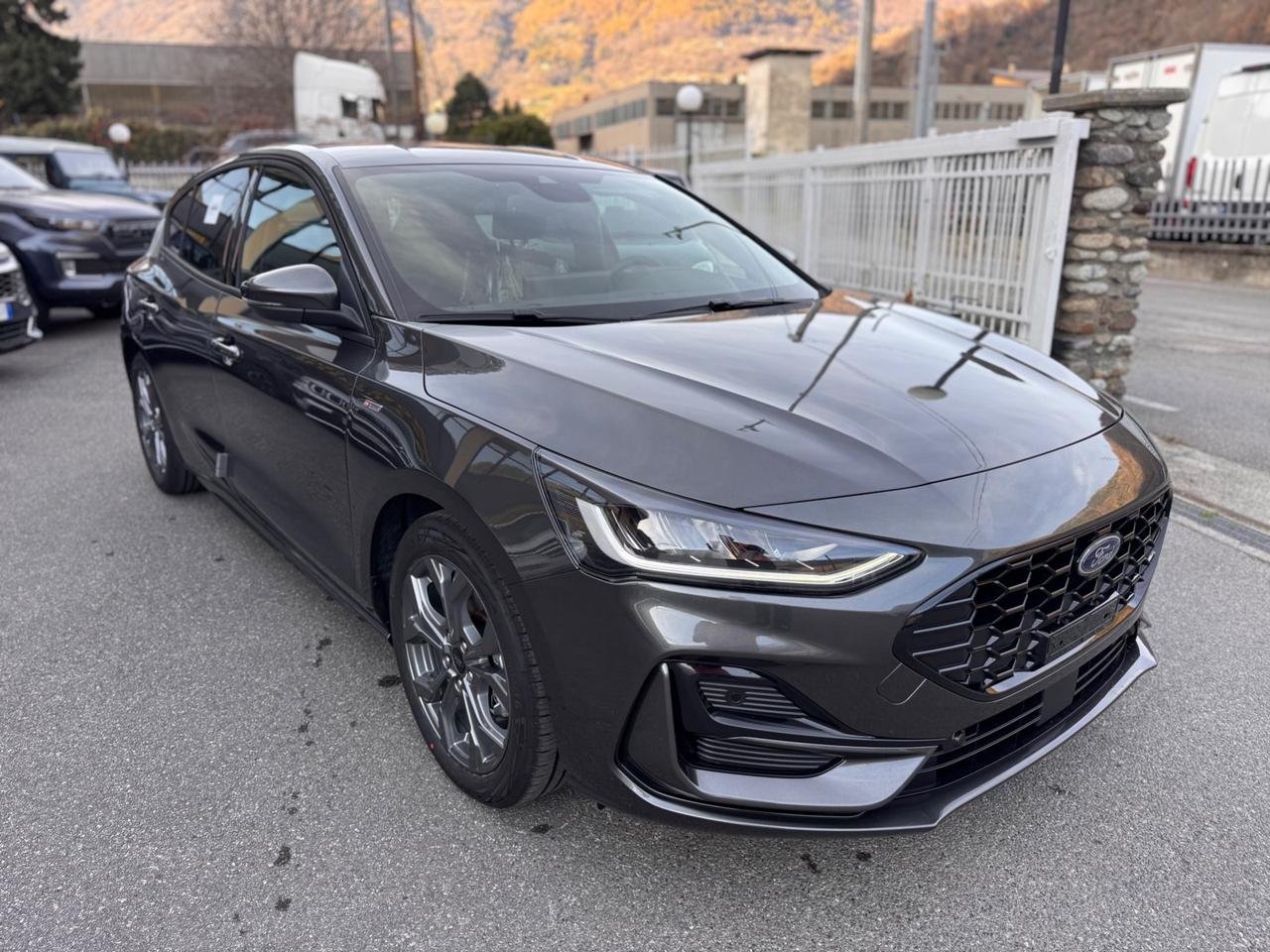 Ford Focus 1.0 EcoBoost Hybrid 125 CV 5p. ST-Line