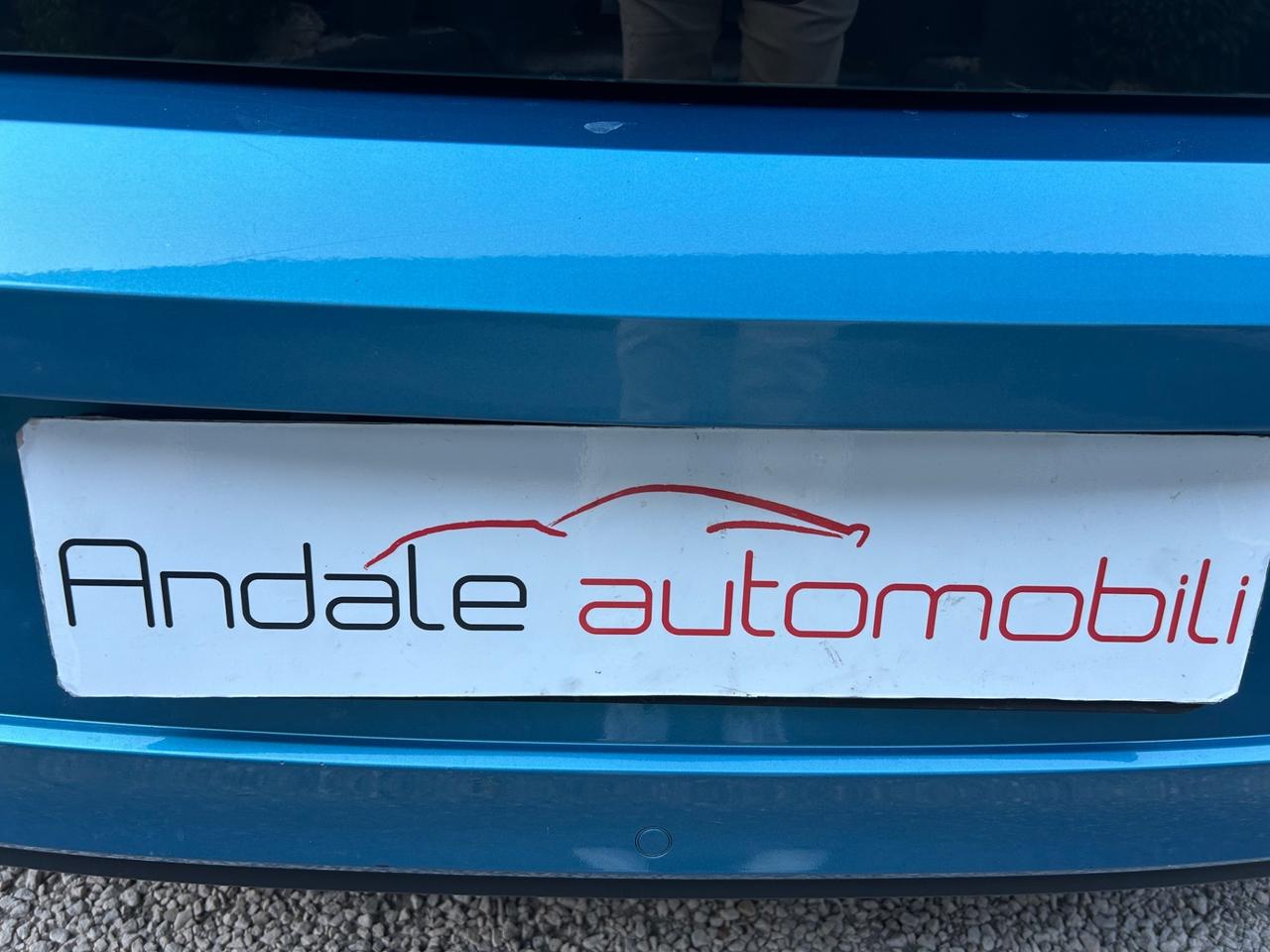 Volkswagen up! 1.0 5P FULL NEOPATENTATI