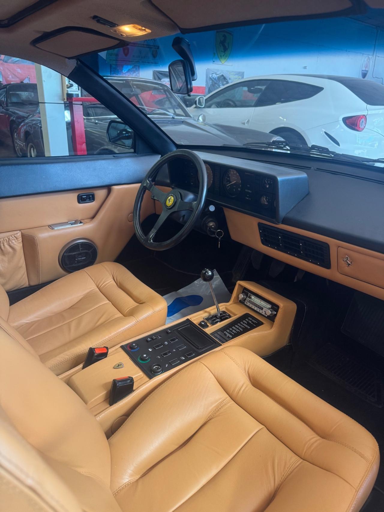 Ferrari Mondial 3.0 Quattrovalvole Da vetrina PERMUTE