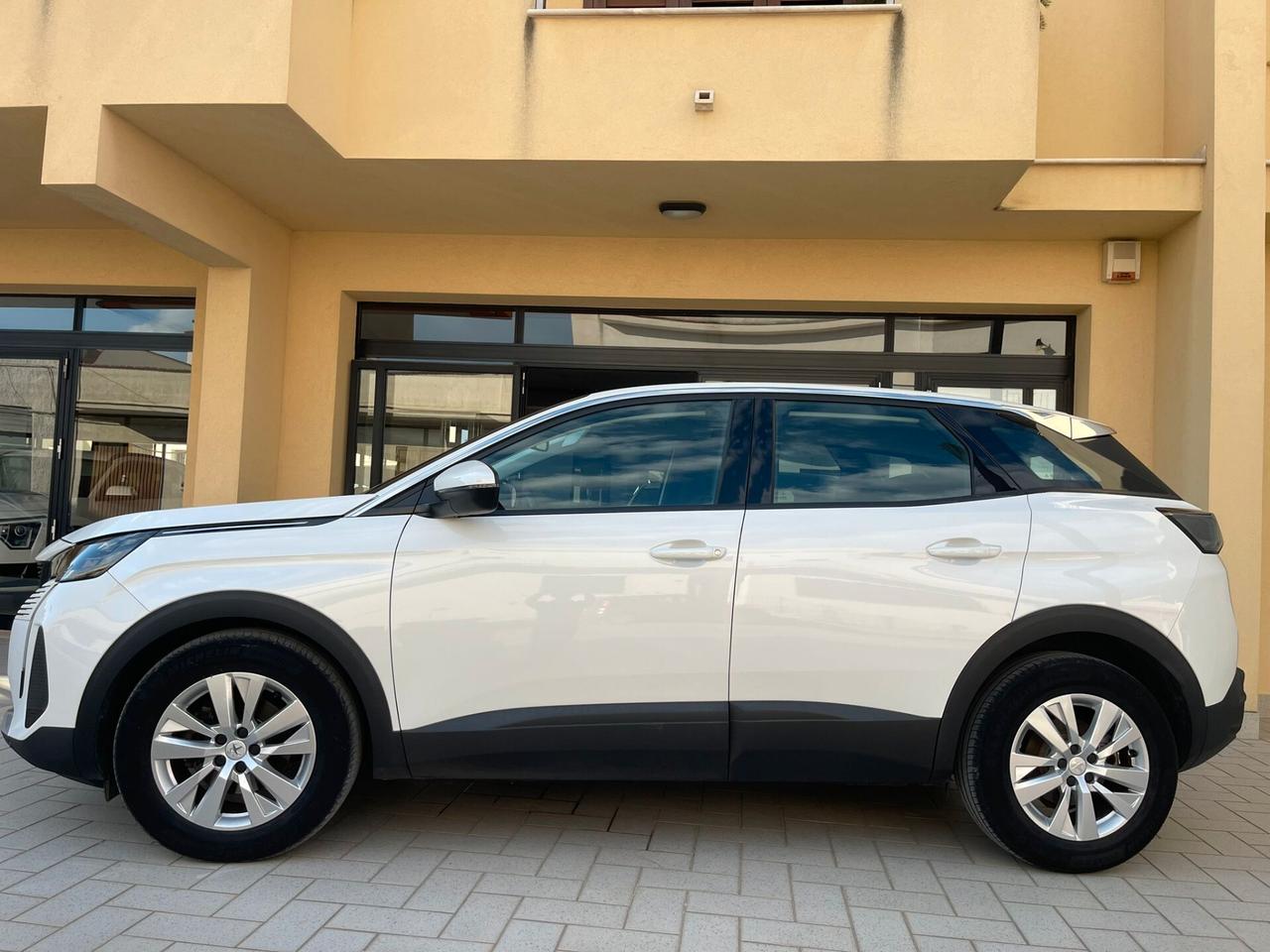 Peugeot 3008 BlueHDi 130 S&S EAT8 Active Business