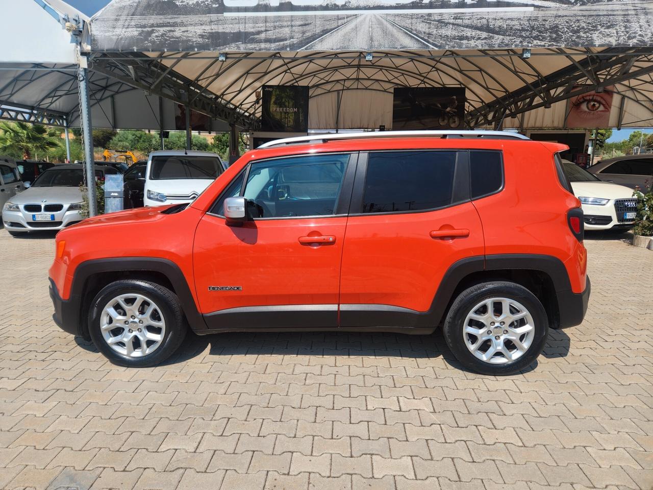 Jeep Renegade 1.6 DIESEL STRAFULL